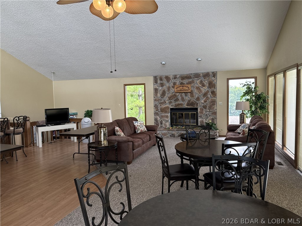 98 Jonathan Drive 3b Property Photo 32