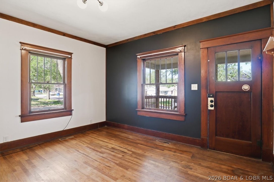 301 Locust Street Property Photo 8