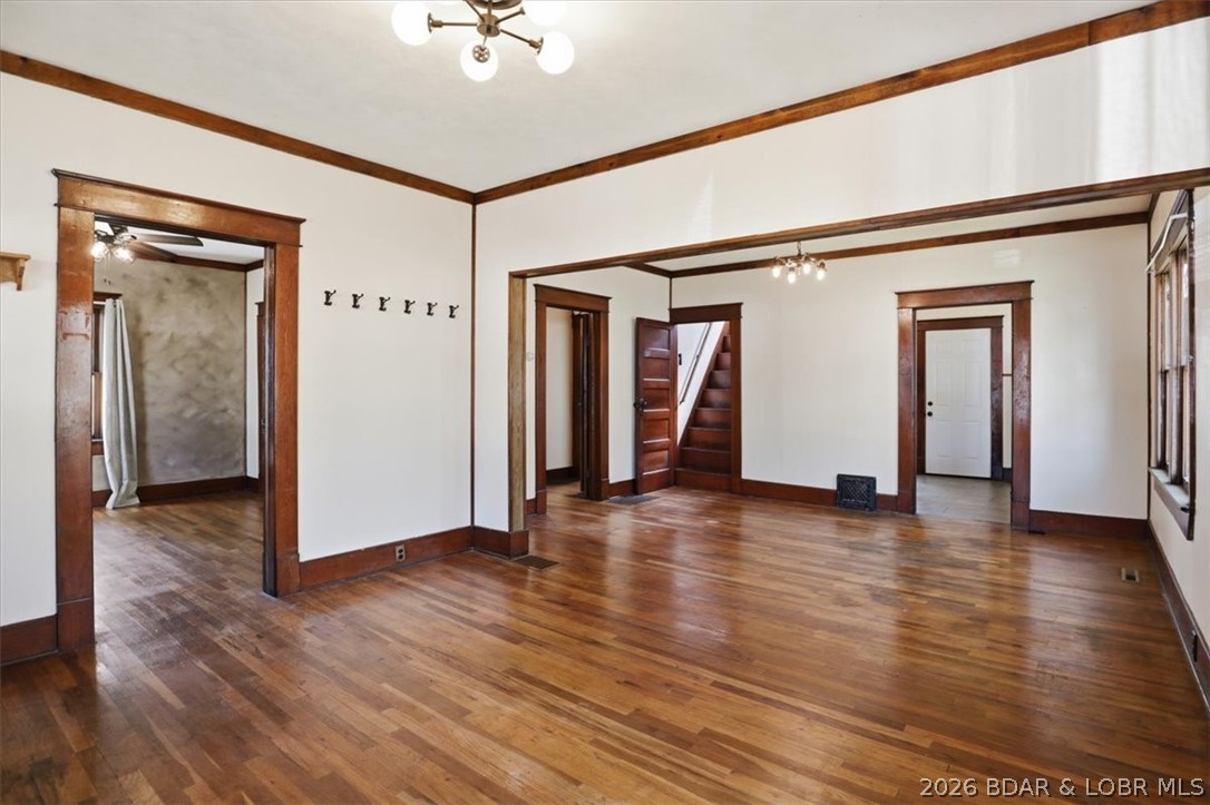 301 Locust Street Property Photo 9