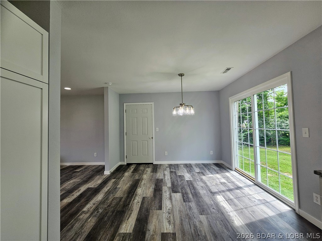 612 E 8th Street Property Photo 6