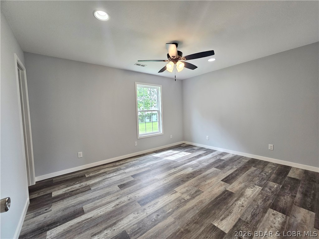 612 E 8th Street Property Photo 9