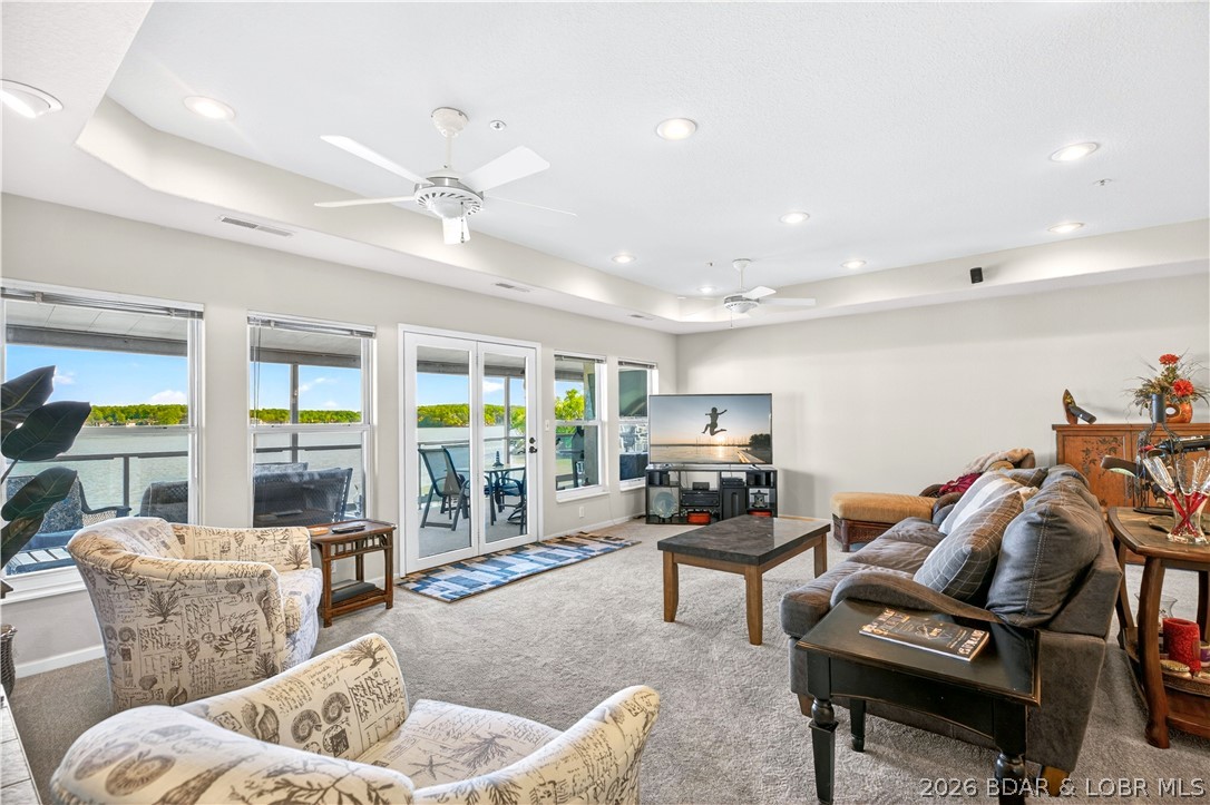214 Emerald Bay Drive 3c Property Photo 1