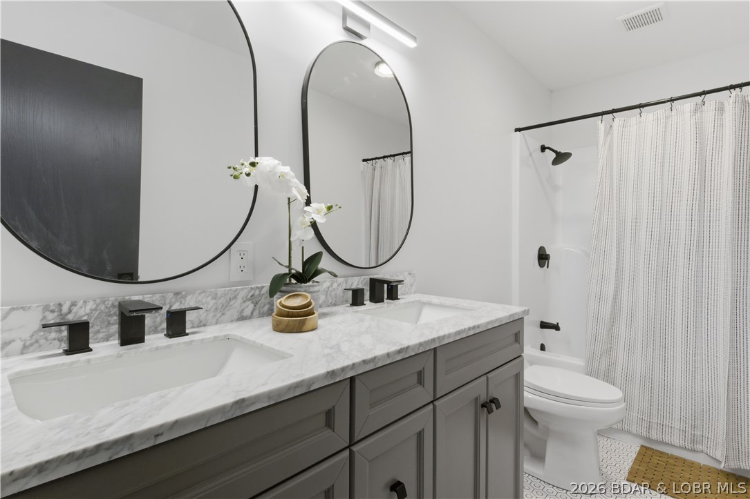 4643 Wyrick Drive Property Photo 10