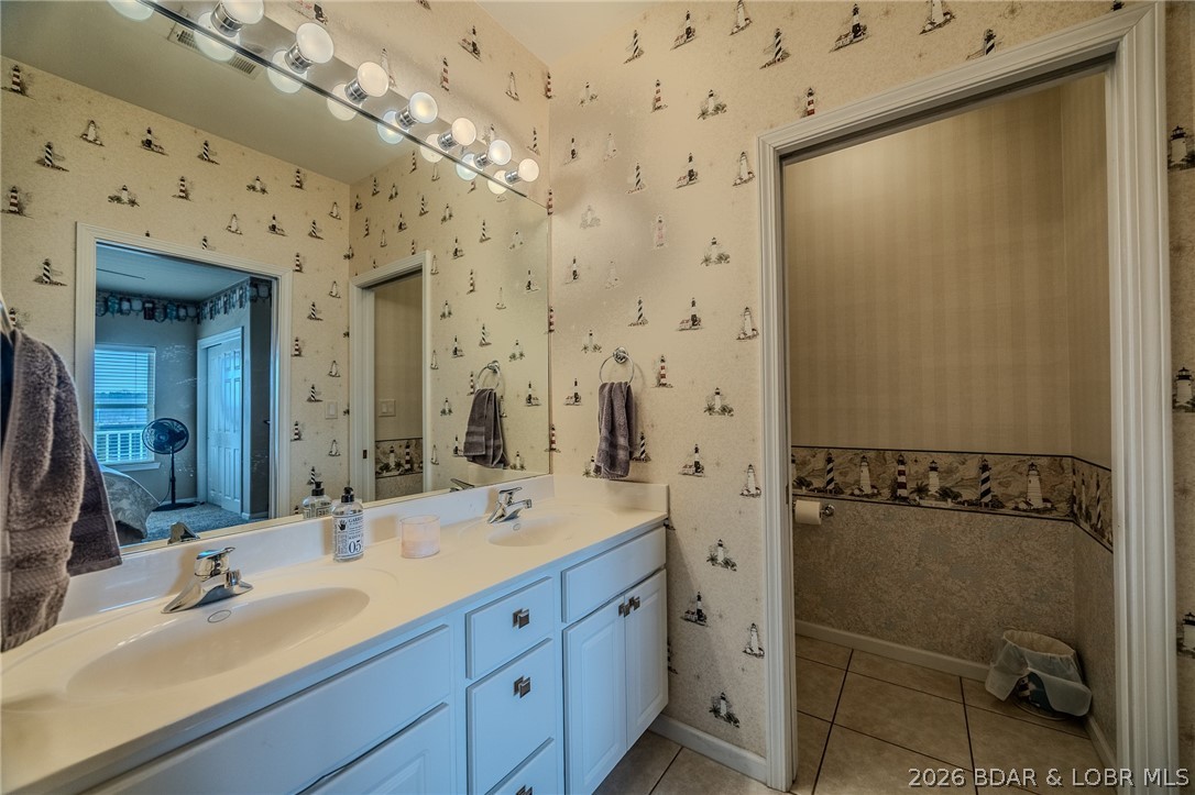 5450 Christopher Lane 242 Property Photo 21