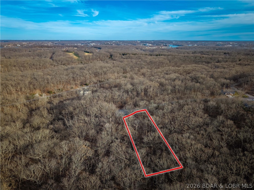 651 Fox Run Property Photo 12
