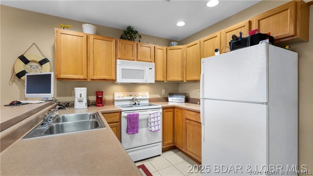 1481 Ledges Drive C-13 Property Photo 22