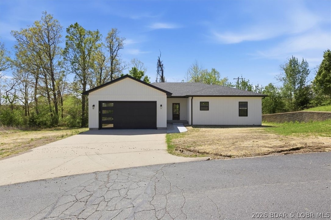151 Oak Hill Forest Drive Property Photo 4