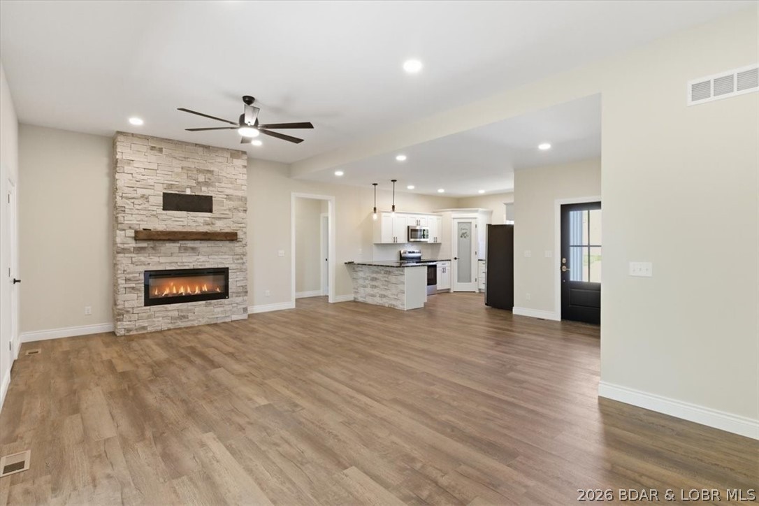 151 Oak Hill Forest Drive Property Photo 7