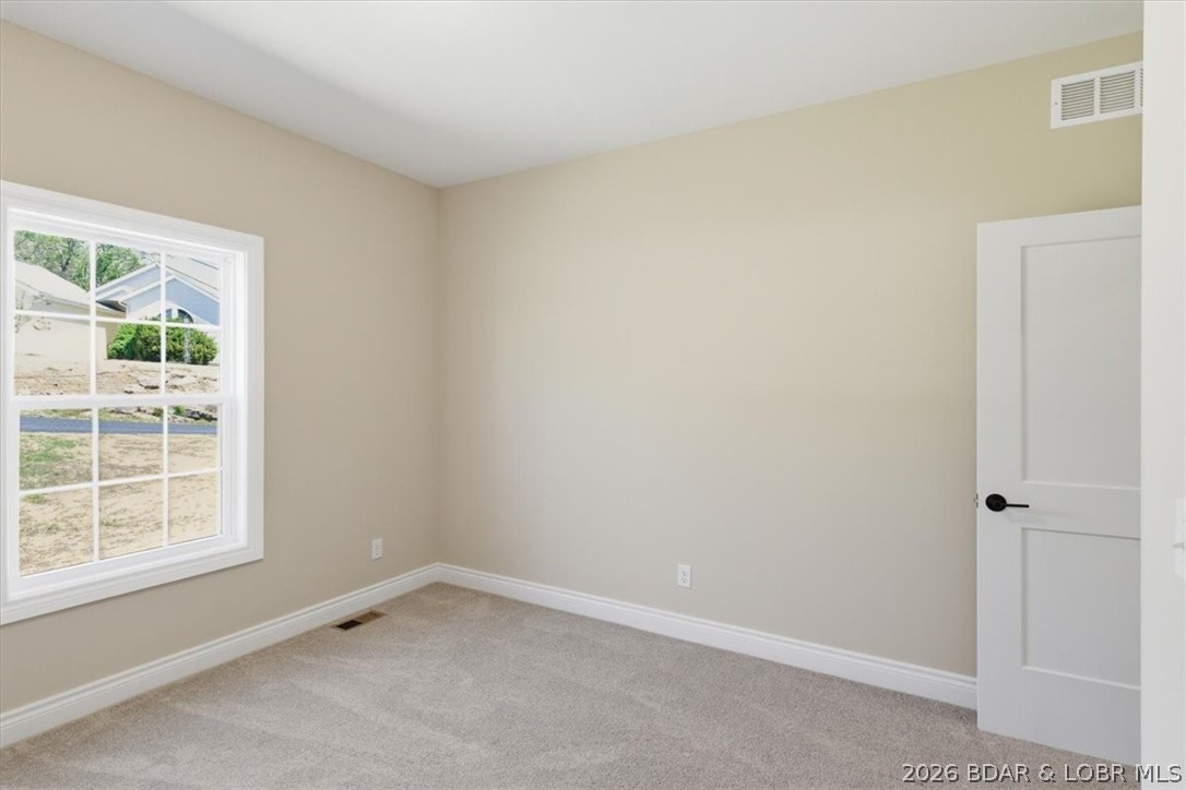151 Oak Hill Forest Drive Property Photo 22