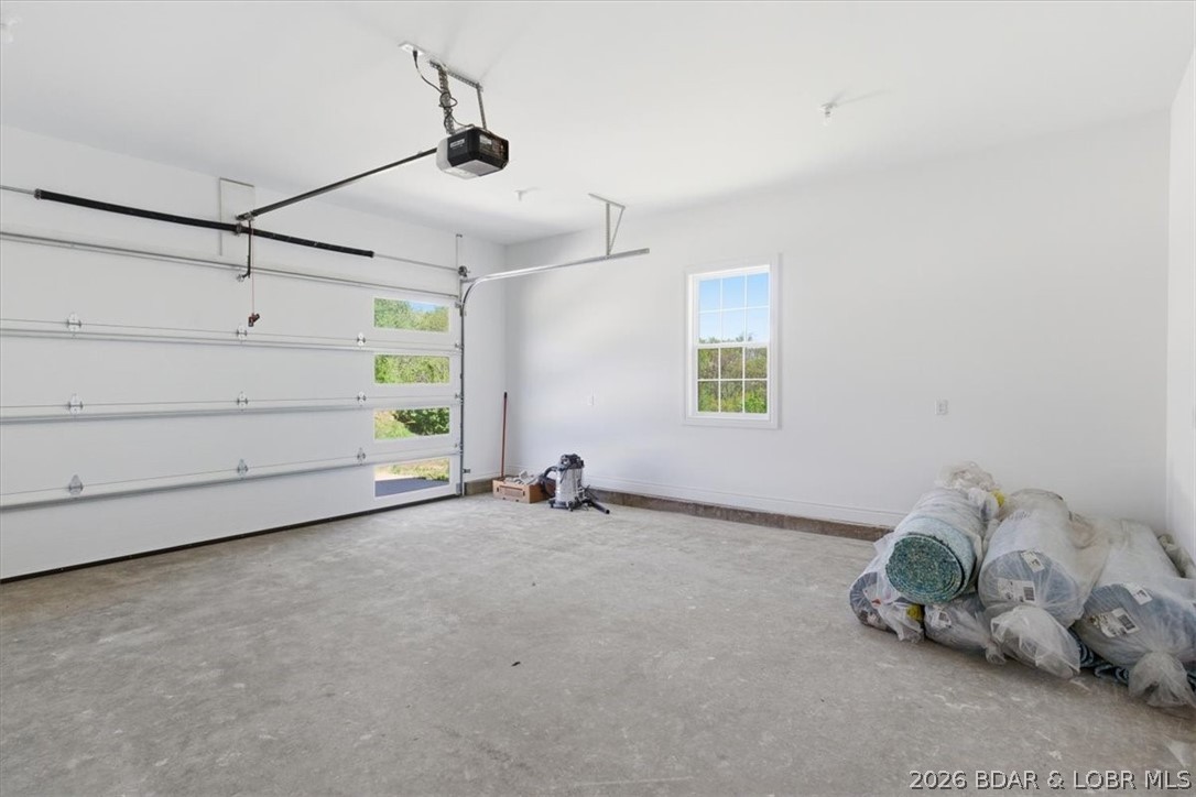151 Oak Hill Forest Drive Property Photo 30