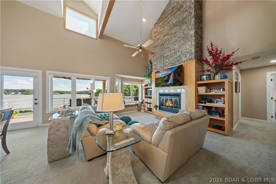 250 Emerald Bay Drive 3a Property Photo 1