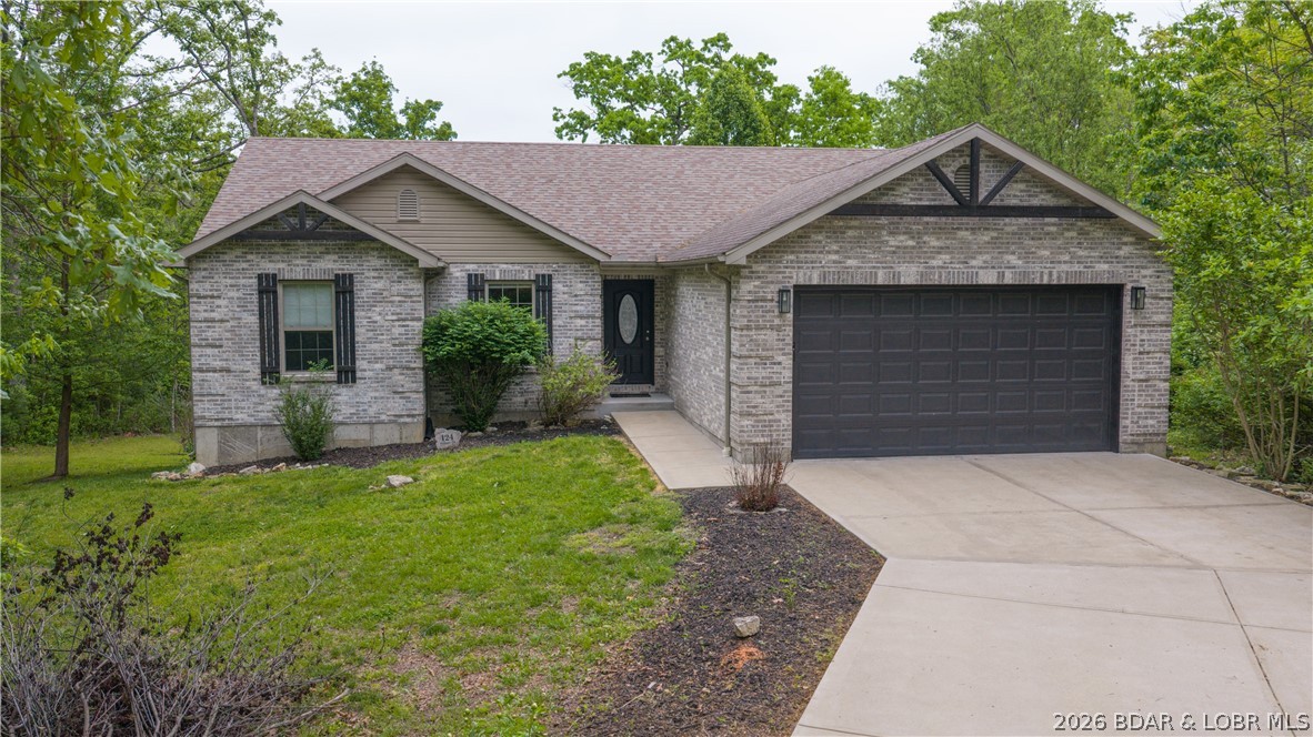 124 Palmer Drive Property Photo 1