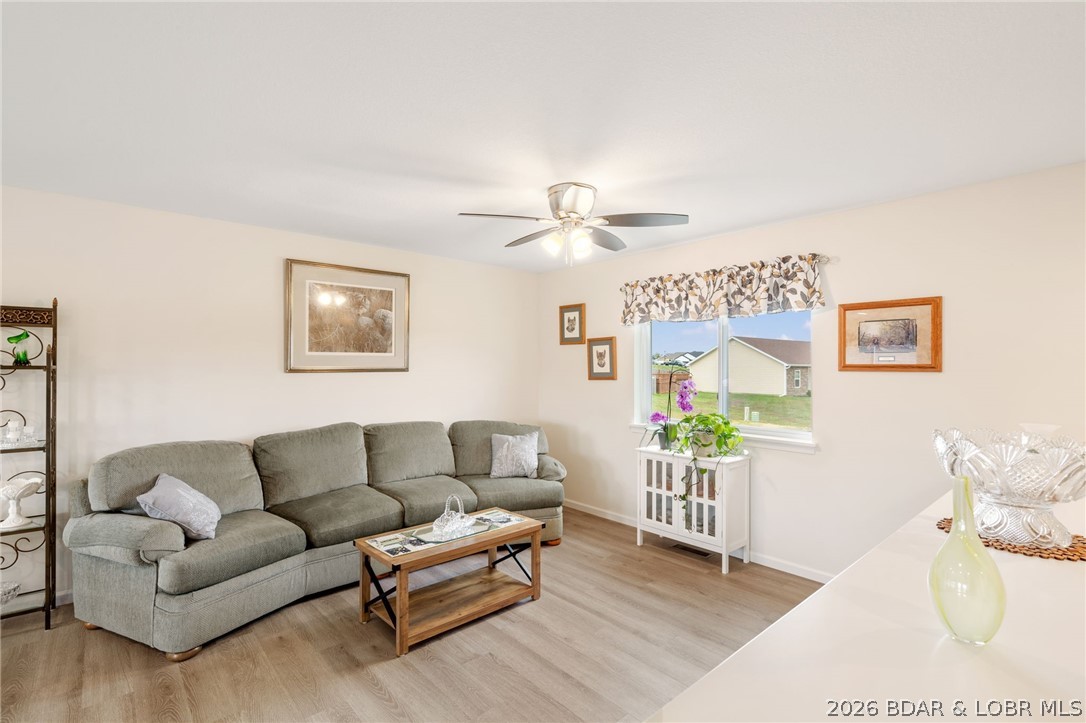 3305 Venice Drive Property Photo 8