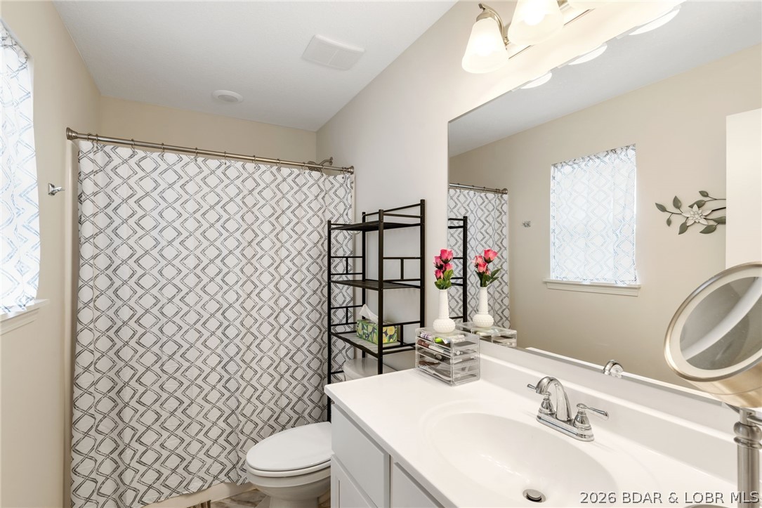 3305 Venice Drive Property Photo 24