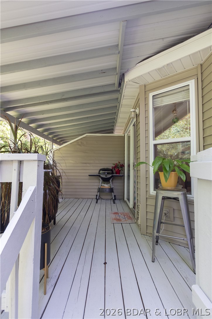 1106 Red Bud Road Property Photo 21