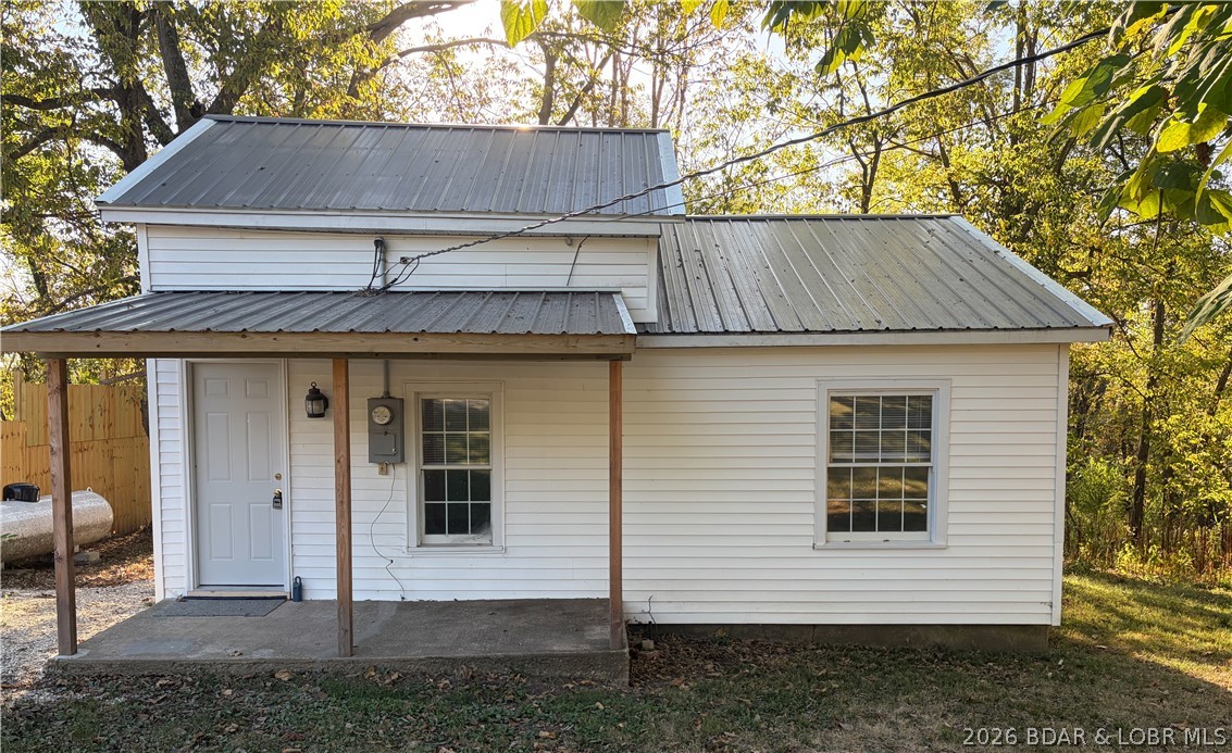 815 Hwy 42 Property Photo 1
