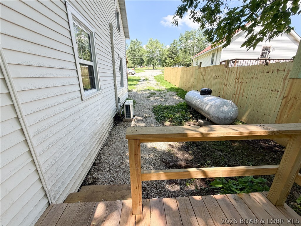815 Hwy 42 Property Photo 4