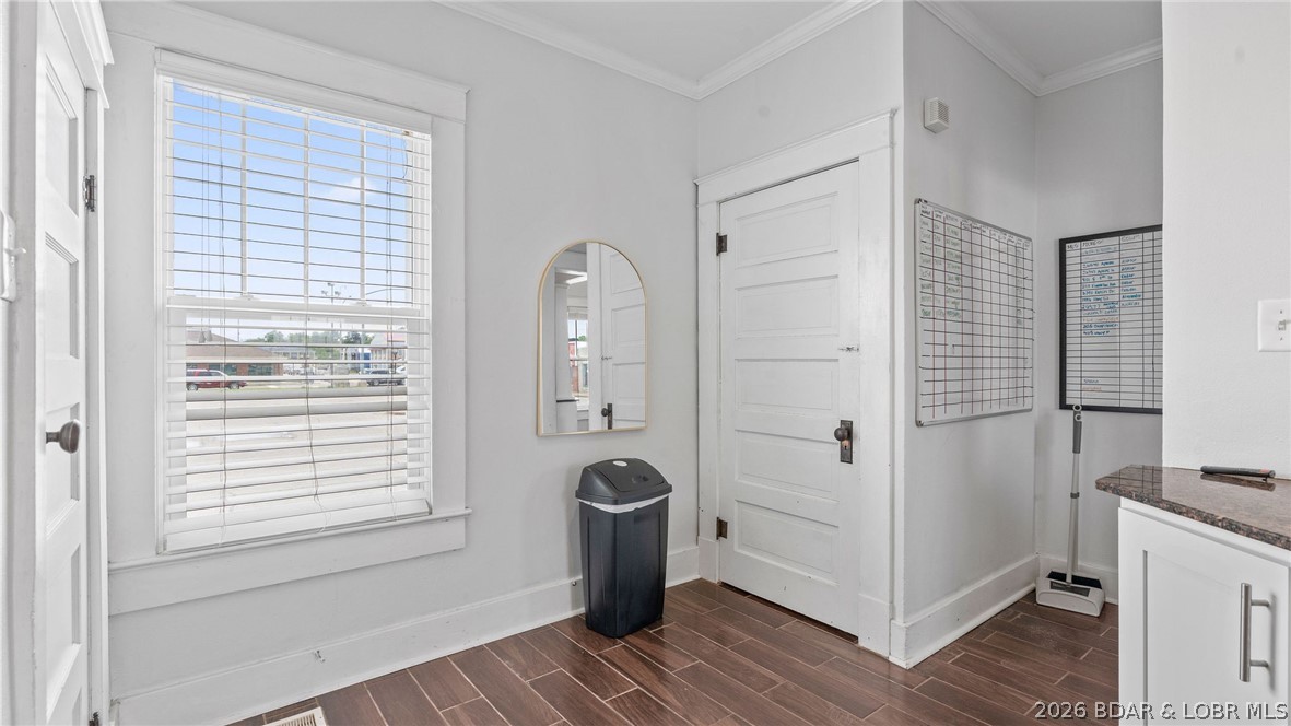302 S Maple Street Property Photo 42