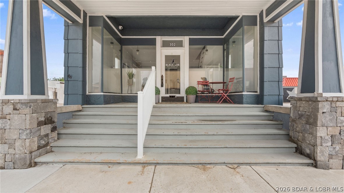 302 S Maple Street Property Photo 60