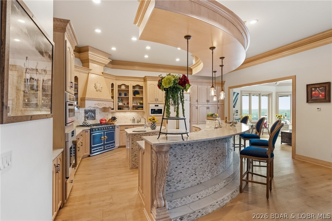 812 Cedar Crest Drive Property Photo 12