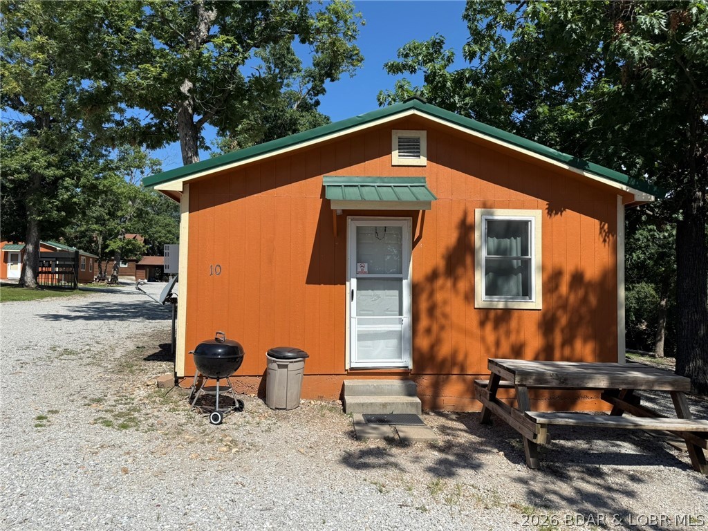 29794 Liars Loop Cabin 10 - Lot 4 Property Photo 1