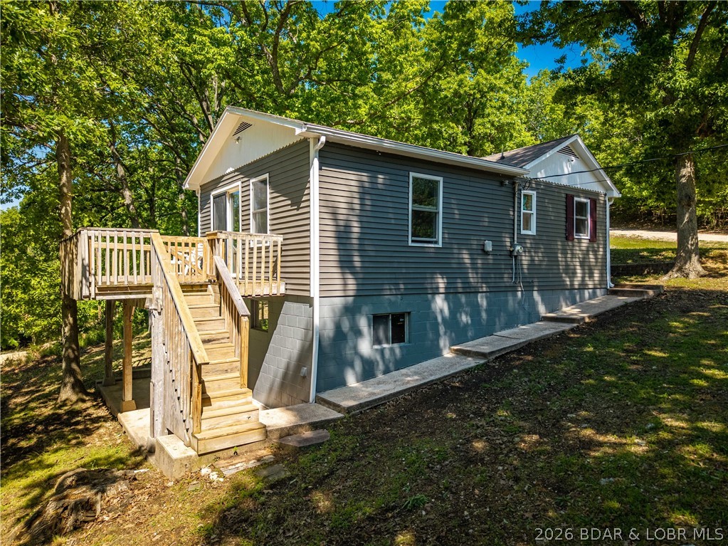 417 Meadowbrook Drive Property Photo 1