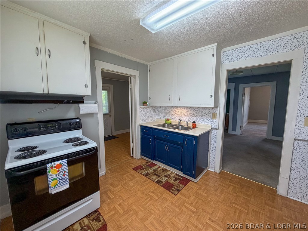 307 South Maple Property Photo 2