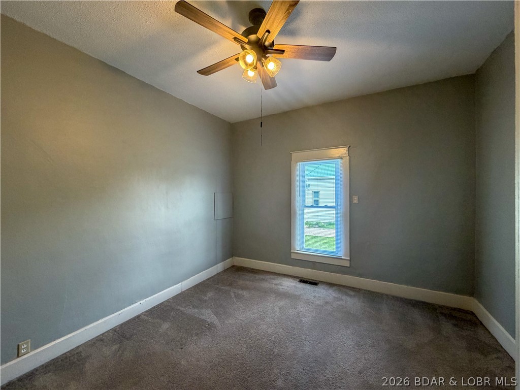 307 South Maple Property Photo 20