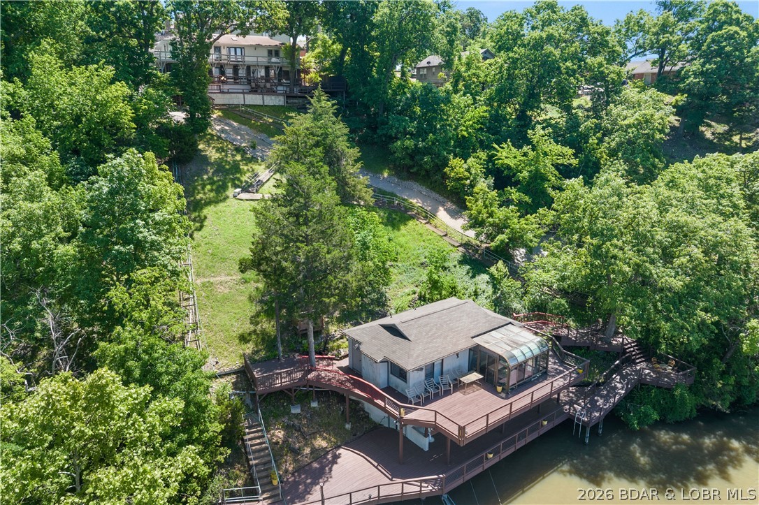 180 Borders Drive Property Photo 1