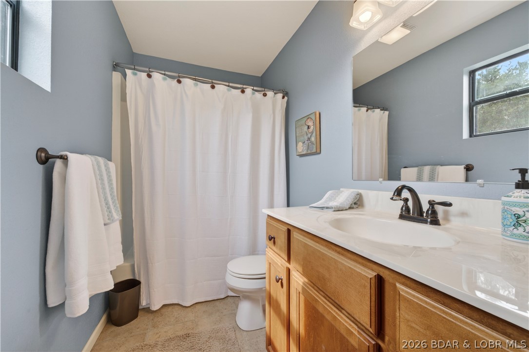 1232 Parkers Point Property Photo 11