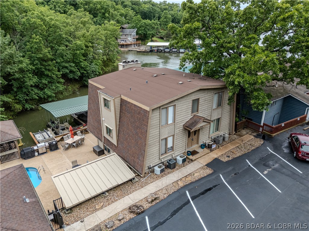 804 Manor Circle C Property Photo 25