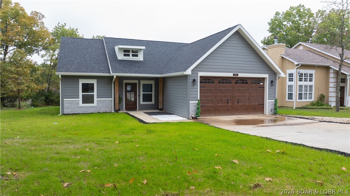 39 Buckingham Drive Property Photo 1
