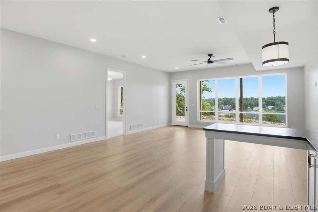 420 Outer Drive Property Photo 36