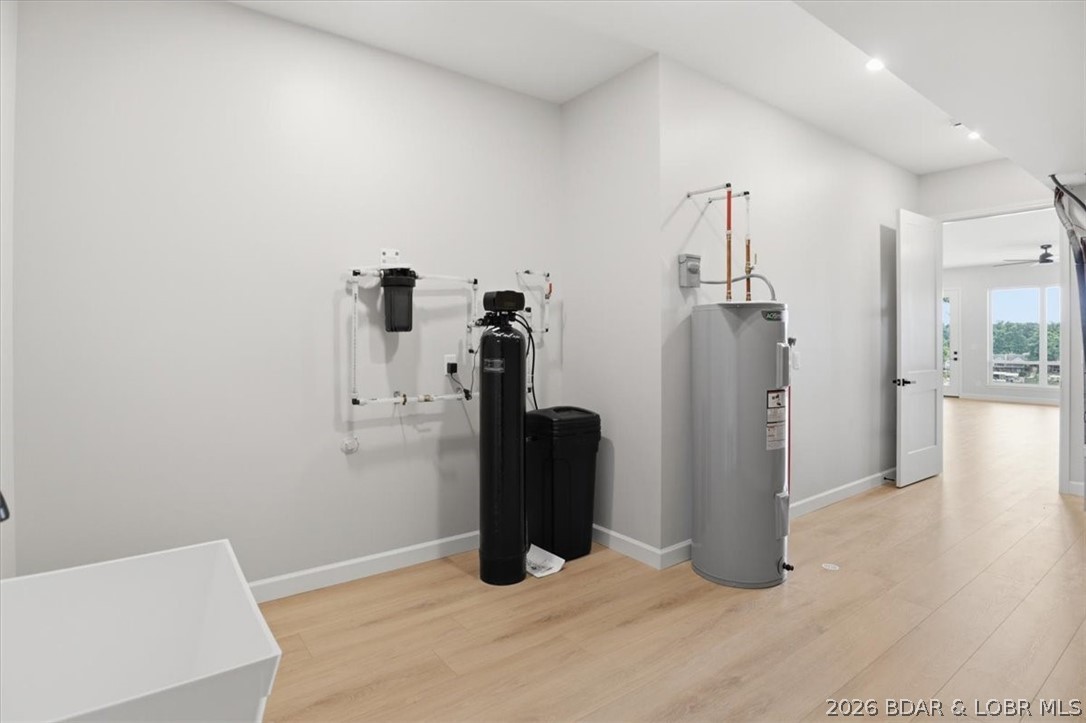 420 Outer Drive Property Photo 43