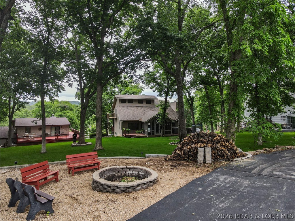 1294 Summit Circle Property Photo 7