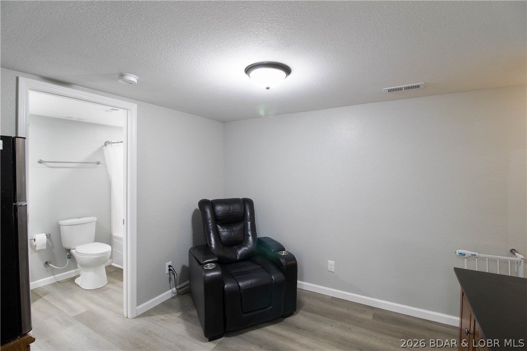 205 E 15th Street Property Photo 29