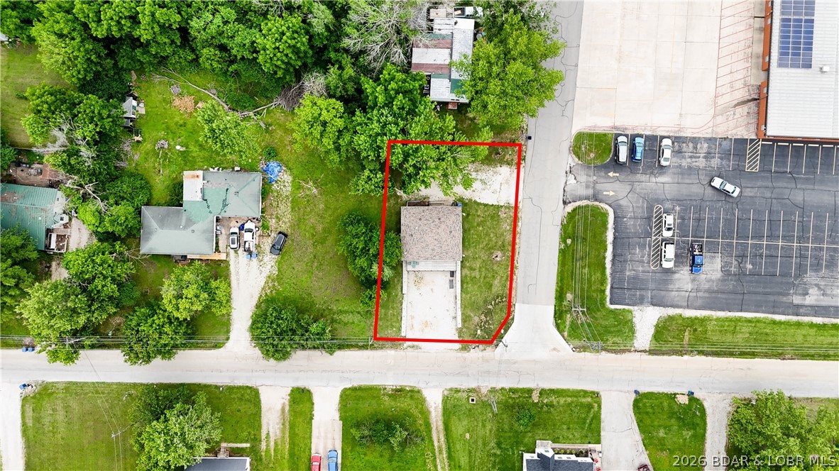 205 E 15th Street Property Photo 31
