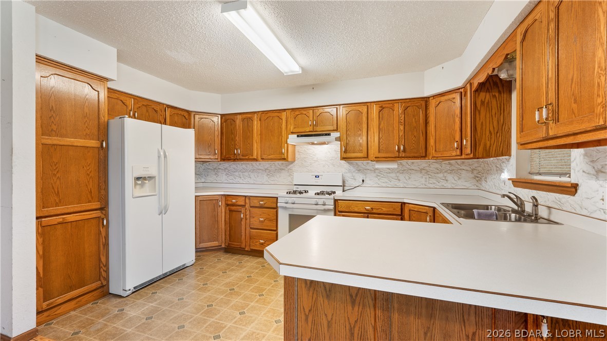 1001 Colorado Avenue Property Photo 6