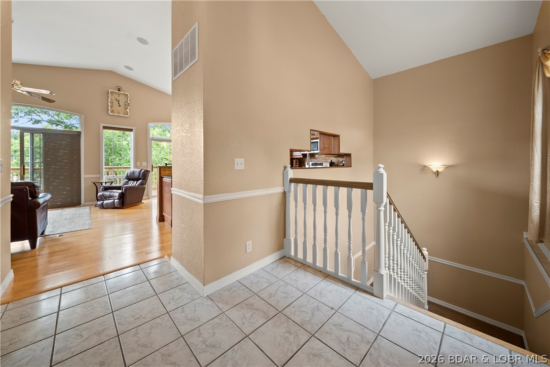 2247 Breezy Acres Property Photo 25