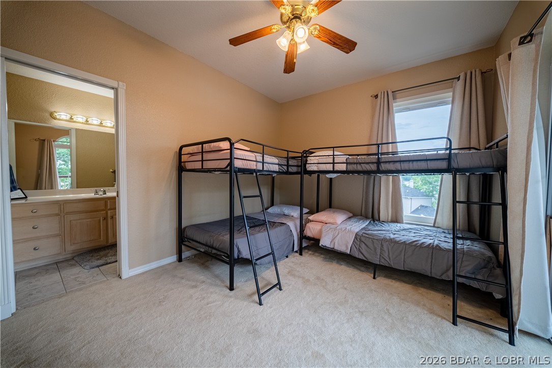 2247 Breezy Acres Property Photo 33