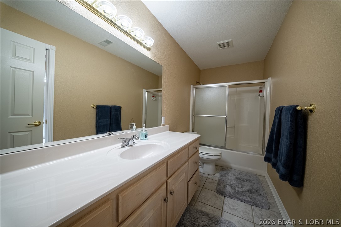 2247 Breezy Acres Property Photo 34