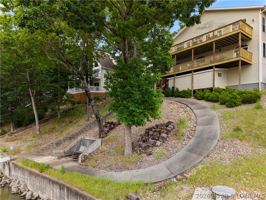 2247 Breezy Acres Property Photo 38
