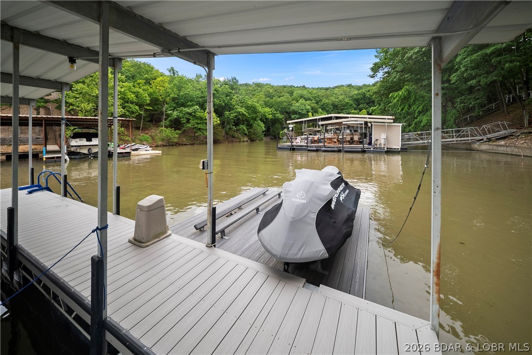 2247 Breezy Acres Property Photo 45