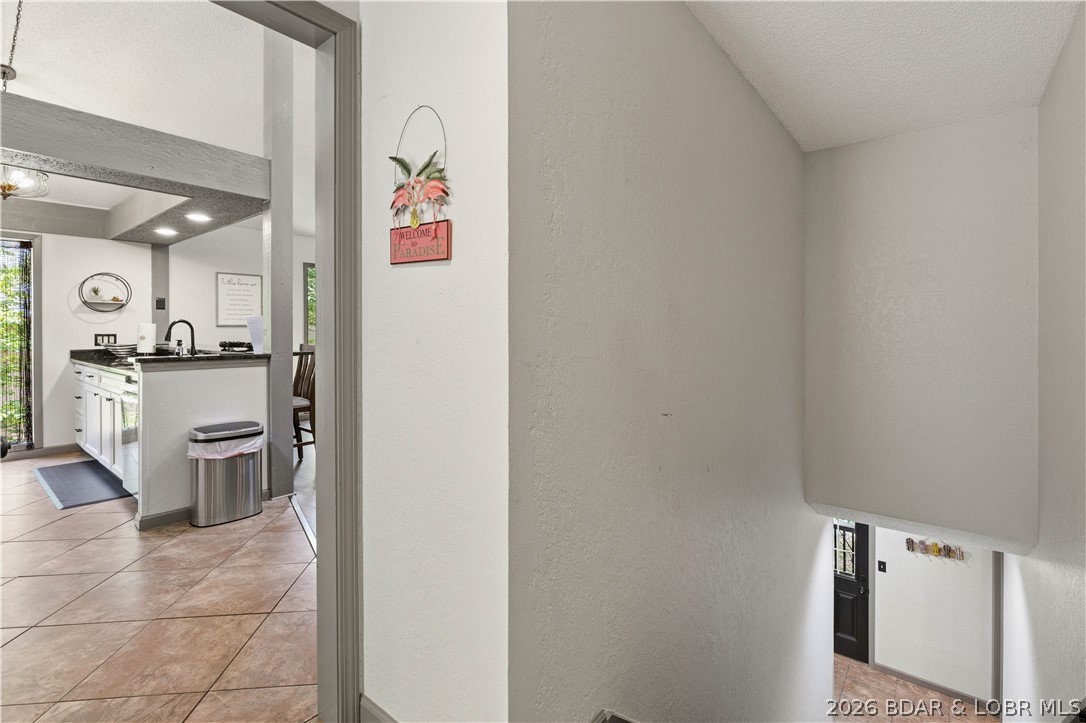 91 Moongate Drive Property Photo 11