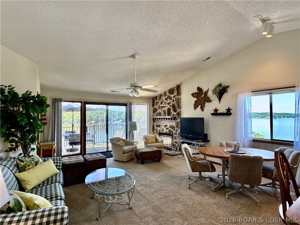 98 Jonathan Drive 4f Property Photo 13