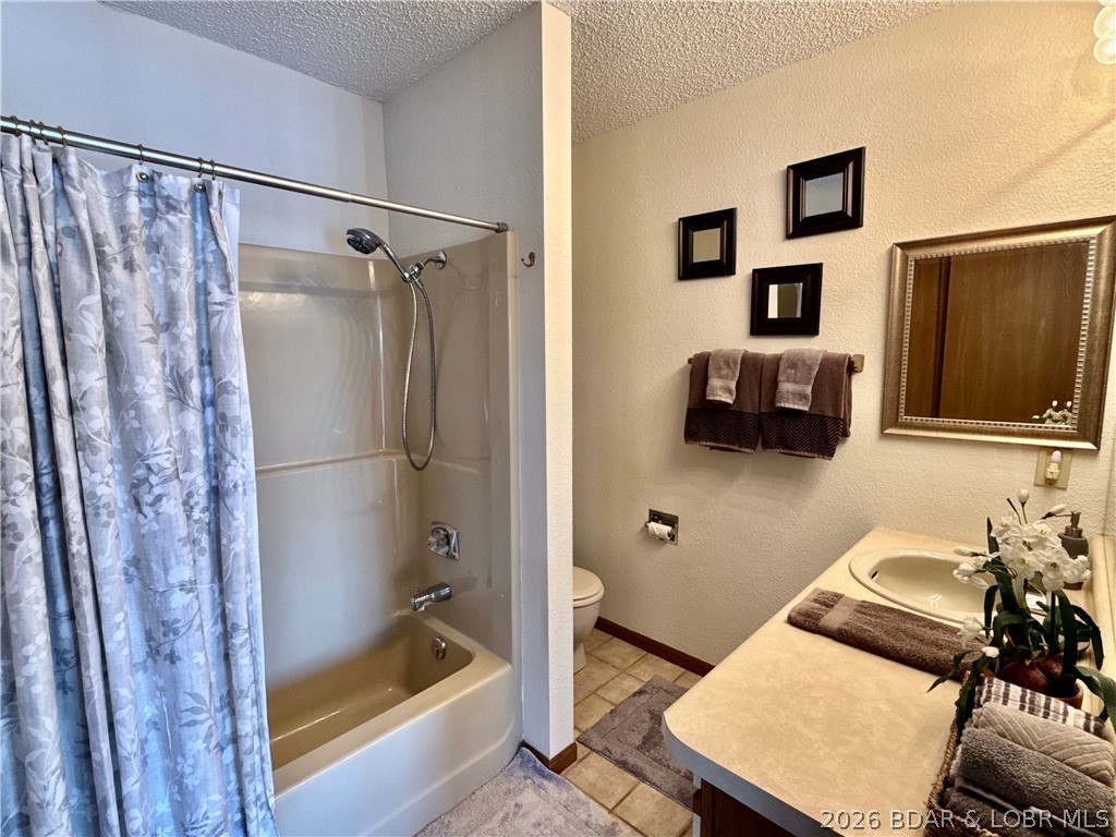 98 Jonathan Drive 4f Property Photo 17