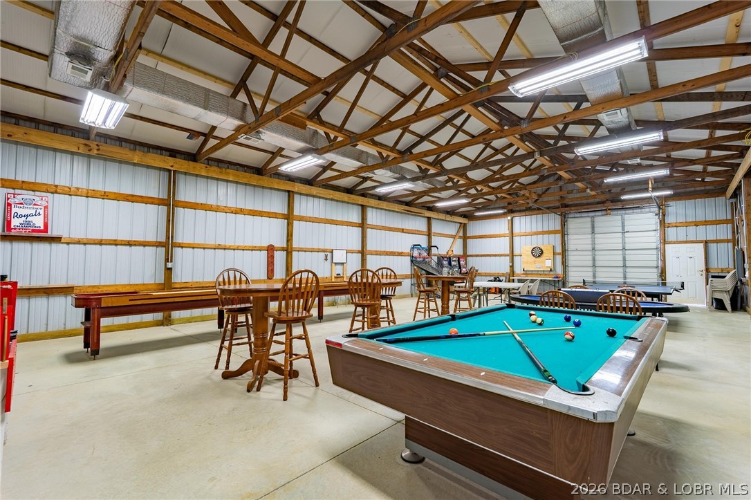 Point Plaza Property Photo 6