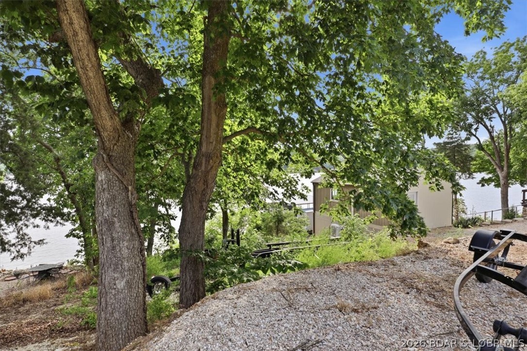 Apache Point Property Photo 13