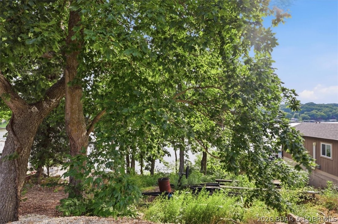 Apache Point Property Photo 14