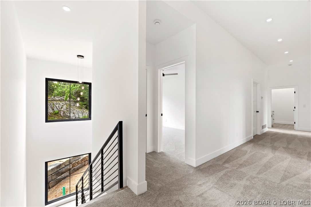 5539 Deephaven Lane Property Photo 17